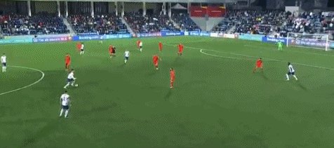 1633821918933063824.gif